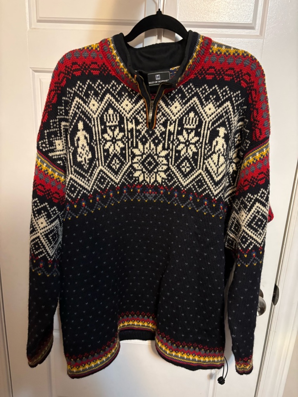 Dale of Norway Navy Zip-Up Sweater with Red & White Nordic Pattern